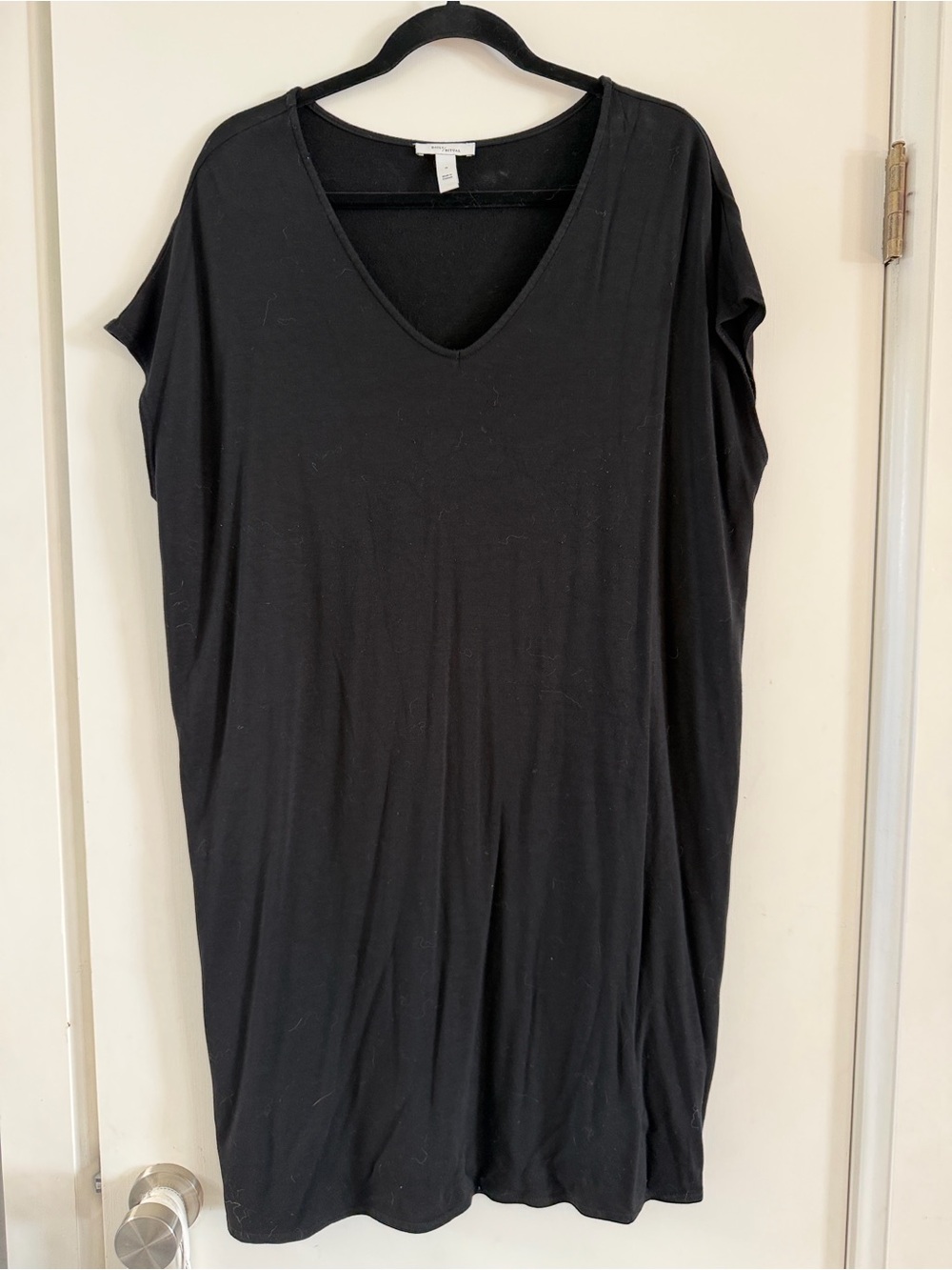 Daily Ritual Black V-Neck Oversized Tunic